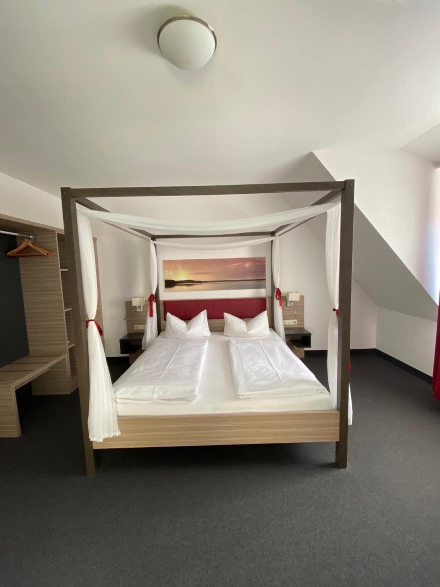 Hotel Sonnenhof Pleinfeld Kültér fotó