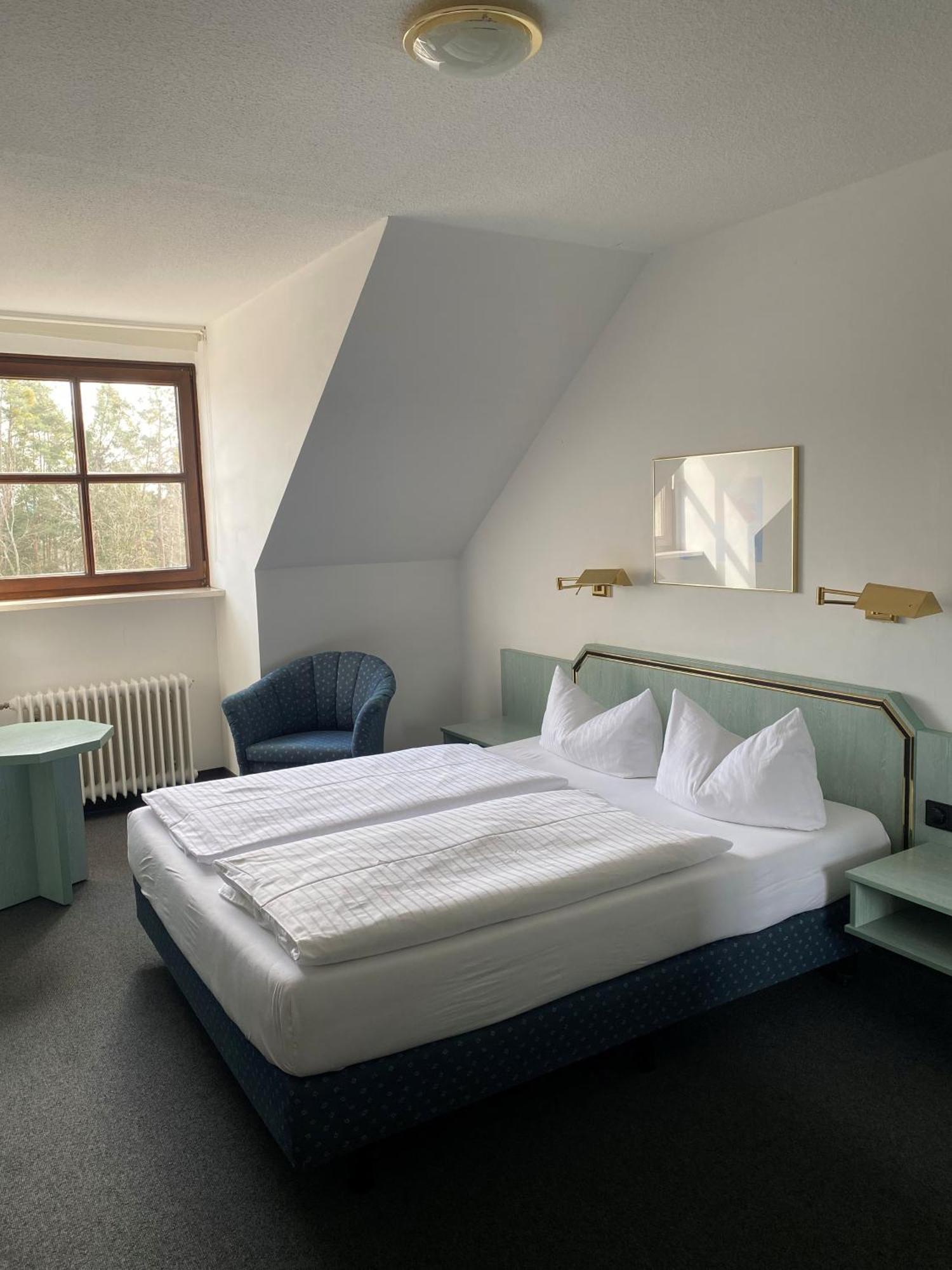 Hotel Sonnenhof Pleinfeld Kültér fotó